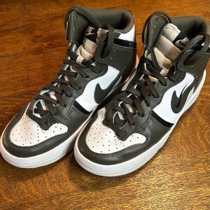 NIKE Dunk High Up White/Khaki Women’s
